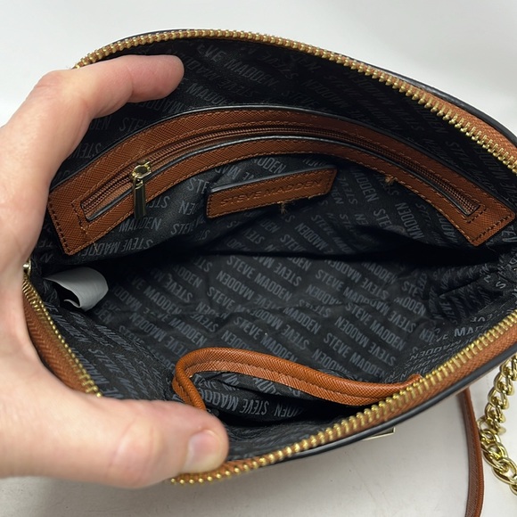 STEVE MADDEN CROSSBODY BUNDLE CAMEL COLOR HARD SHELL WITH BONUS POUCH BAG - Picture 6 of 16